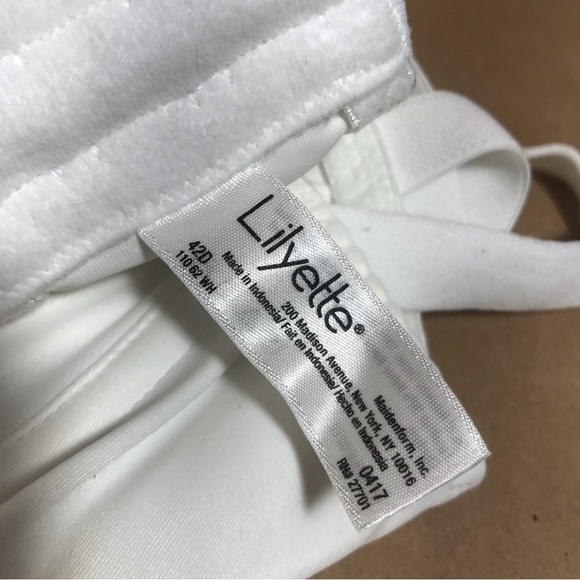 Lilyette White Full Coverage Minimizer Non-Padded Underwire Bra 0417 Size 42D - Picture 16 of 16